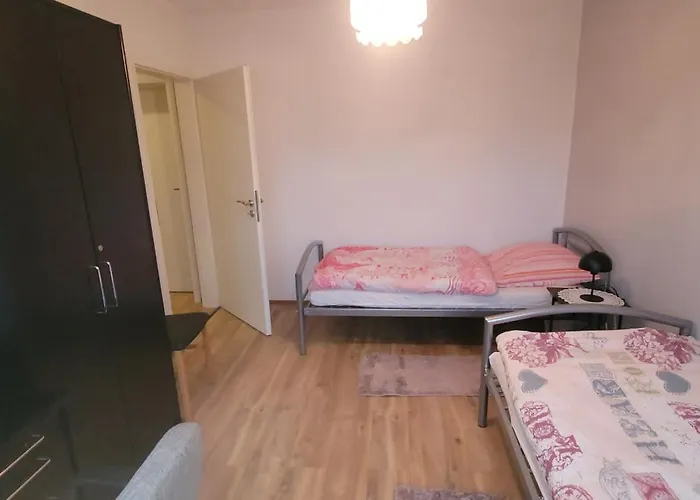 Am Sportplatz Im דירה Gorxheimertal