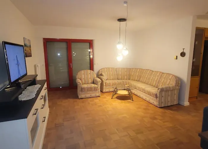 Am Sportplatz Im דירה